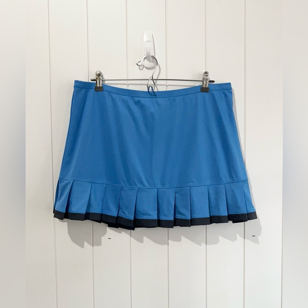 Bolle Skort Tennis Skirt  Pleated hemline size XL Blue Black